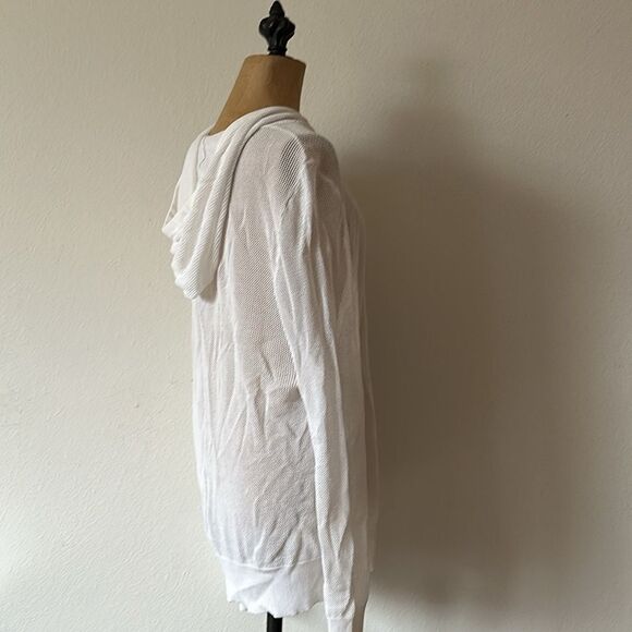 Sen sz 3 or Large white mesh pullover hooded with cinch ties great condition. - Picture 3 of 8